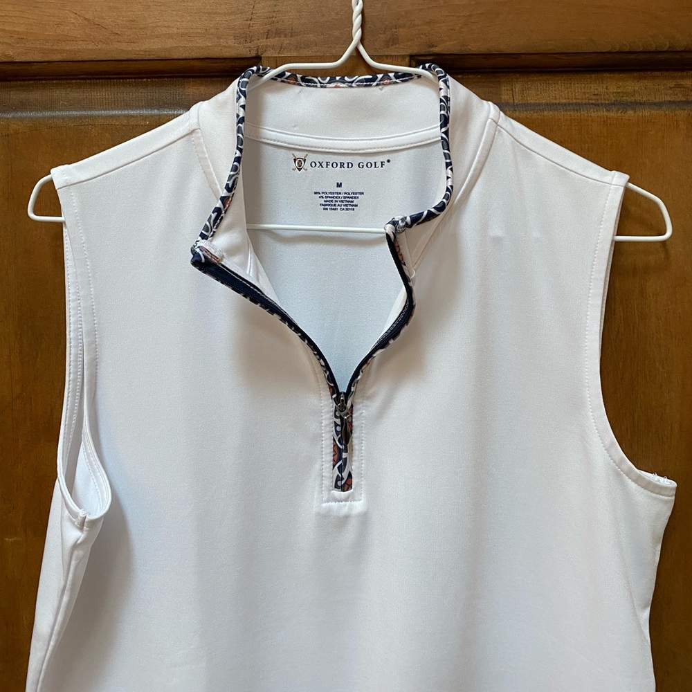 Oxford golf shirt size medium